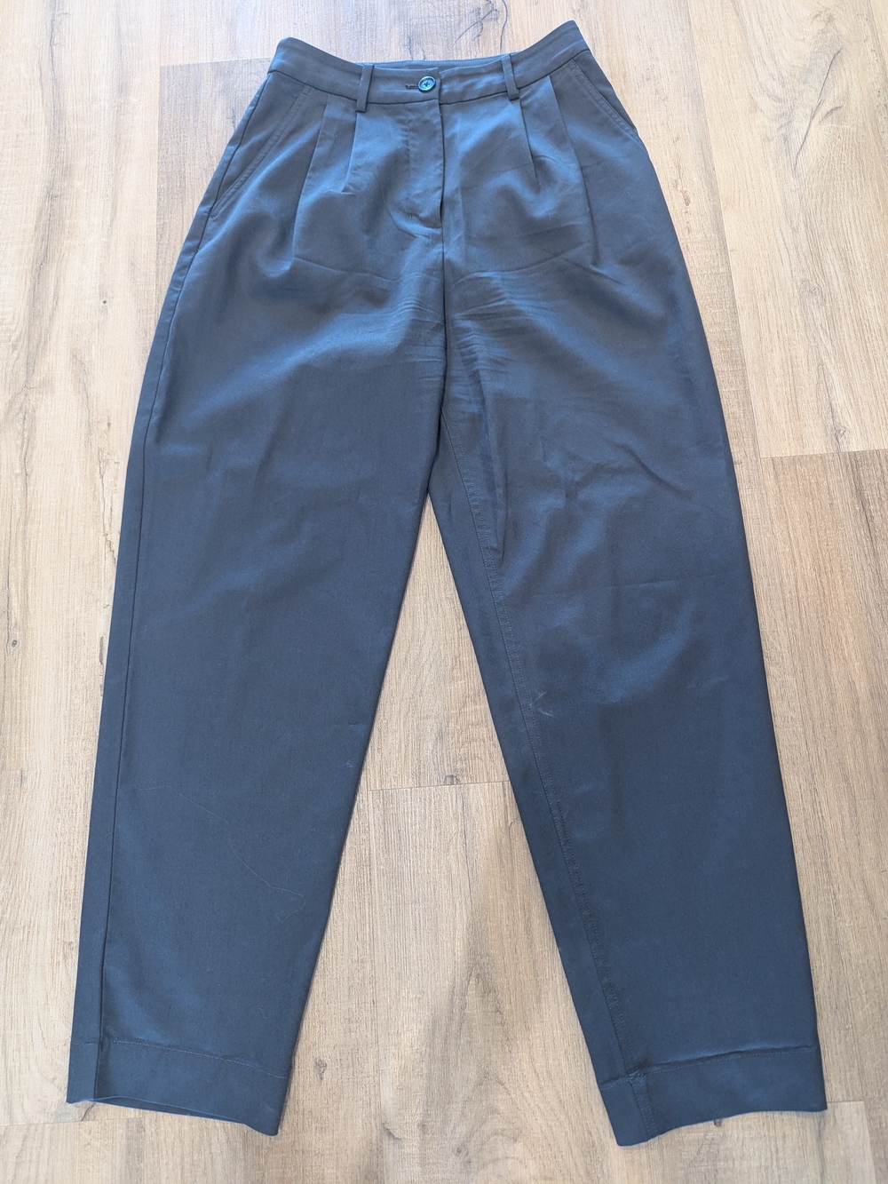 Kit and Ace Pleated Tencel Trousers - Picture 2 of 9
